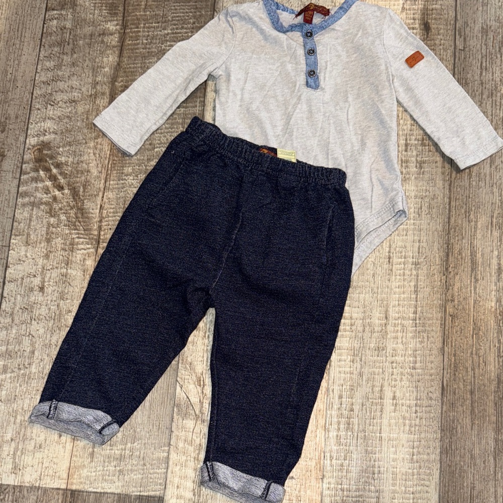 7 FOR ALL MANKIND Baby Outfit-size 6-9 months
